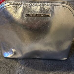 Steve Madden Silver pocket book with zippers barely used